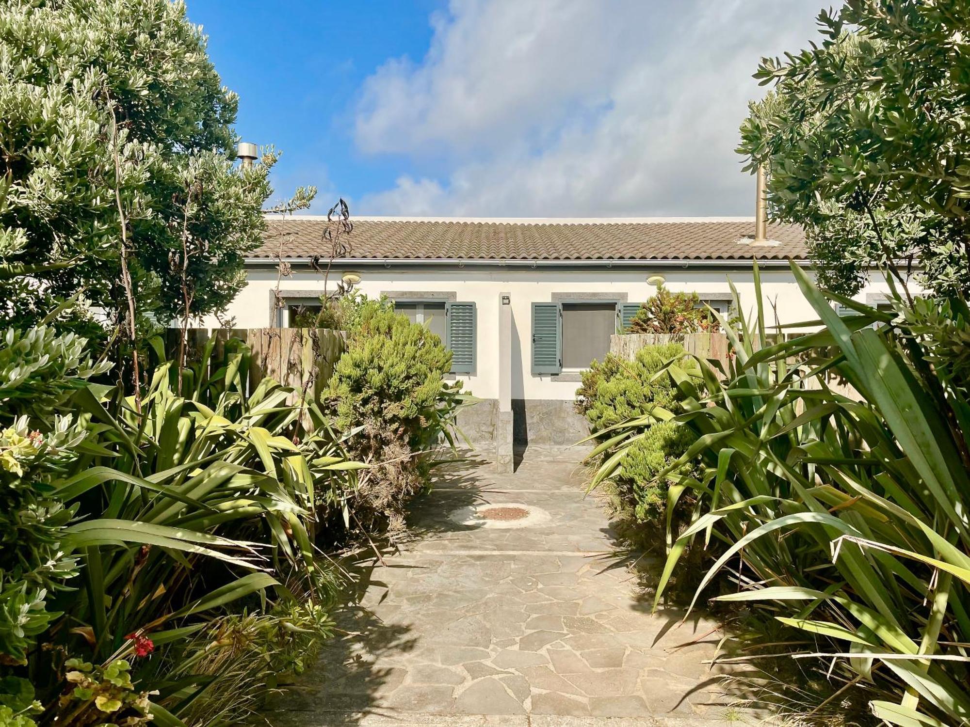 Sea Roots "Garden Zone " Villa Mosteiros  Exterior photo